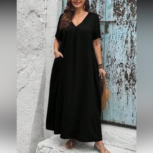 Elegant Black Maxi Dress